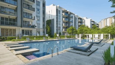 What amenities should luxury hotels typically offer